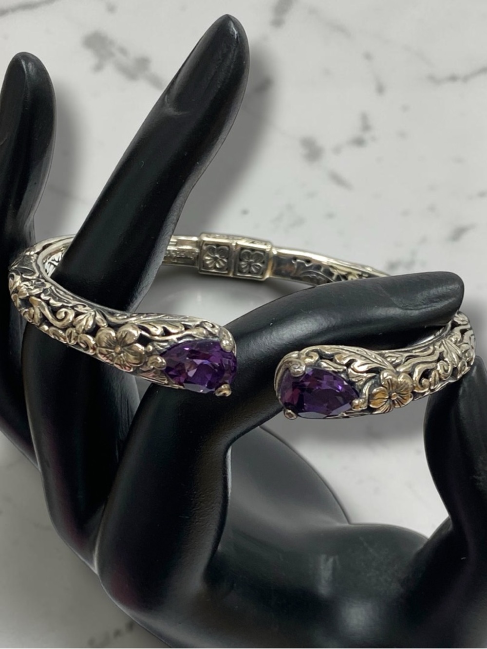 Estate Embossed Sterling Silver 925 Amethyst Cuff Hinged Bangle Bracelet! - Picture 13 of 16